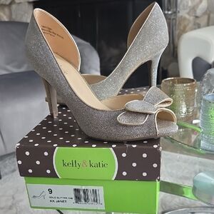 Kelly & Katie Silver Glitter Peep-Toe Heels